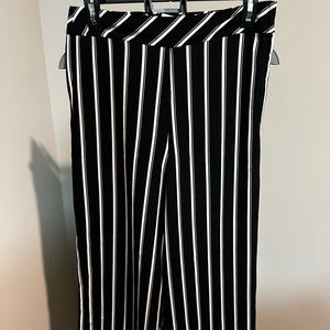 H&M, US Size 6, Black with White Stripes